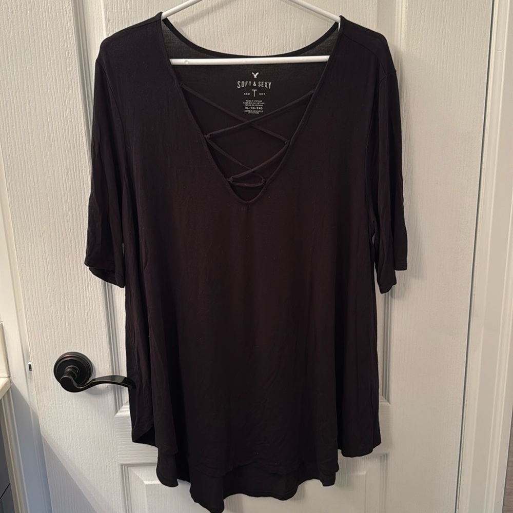 AMERICAN EAGLE soft and sexy shirt